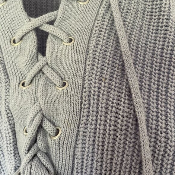 Forever 21 baby blue knit sweater v-neck style lace up front women's size small - Picture 6 of 9